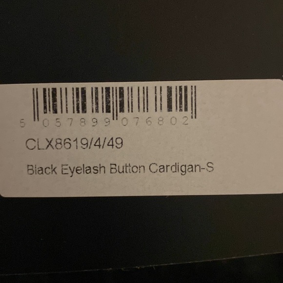 NWT Prettylittlething Black Eyelash Button Cardigan Size S - Picture 5 of 7